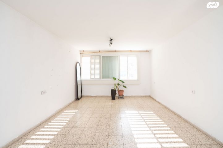 דירה, הרב קוק 27, צפון מערב מרכז העיר, נתניה