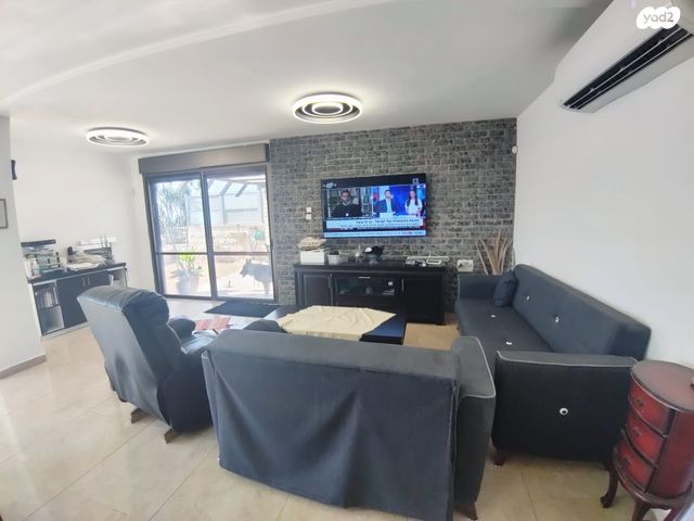 בית פרטי/ קוטג', הברוש, בית אריה / עופרים, בית אריה / עופרים