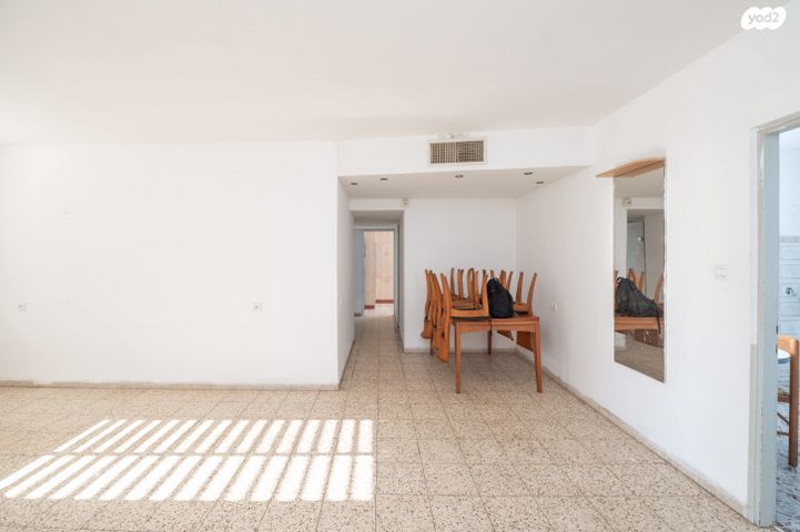 דירה, הרב קוק 27, צפון מערב מרכז העיר, נתניה