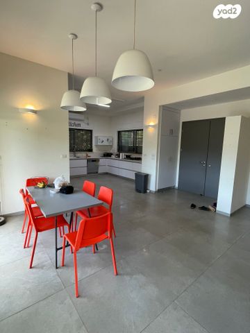 בית פרטי/ קוטג', דן