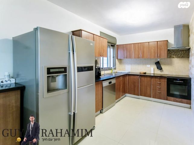 אליהו בן חור 