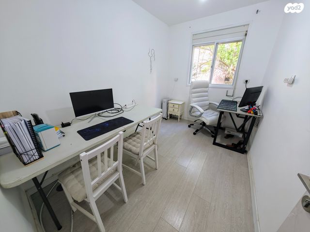 דירה, ששת הימים 9, אריאל