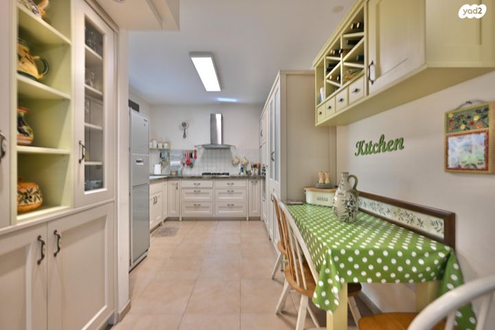 בית פרטי/ קוטג', סביון, בית דגן, בית דגן