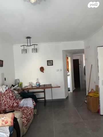 דירה, שדרות דוד המלך, גני רבין, אור עקיבא