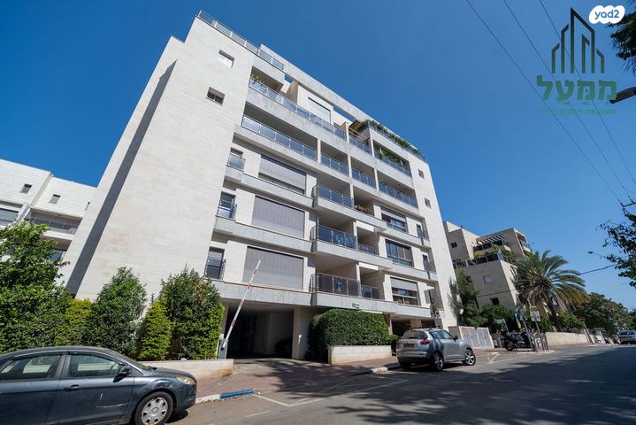 דירה, קלאוזנר 10, מרכז דרום, רעננה