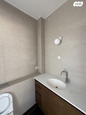 גג/ פנטהאוז, שדרות וושינגטון 29, פלורנטין, תל אביב יפו