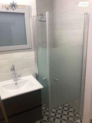 דירה, המעפילים, רובע ב', אשדוד