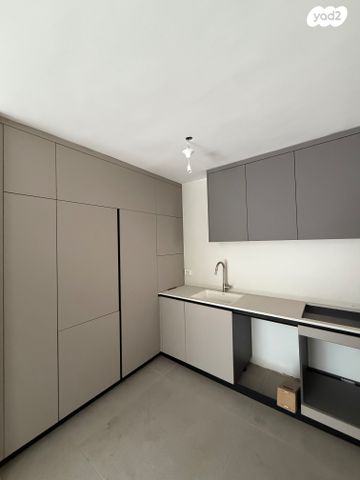 שדרות וושינגטון 29