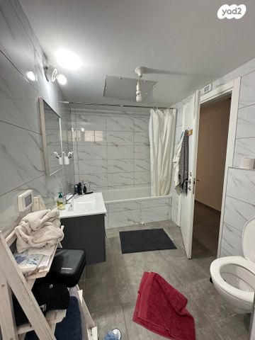 דירת גן, נגבה, יד אליהו, תל אביב יפו