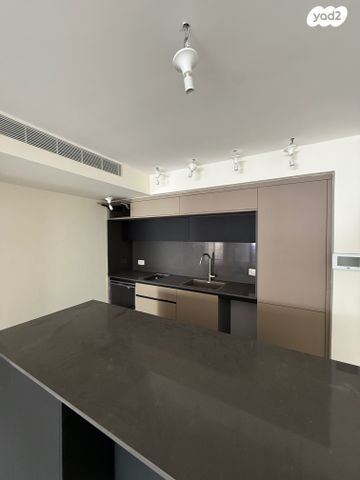 שדרות וושינגטון 29