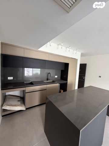 דירה, שדרות וושינגטון 29, פלורנטין, תל אביב יפו