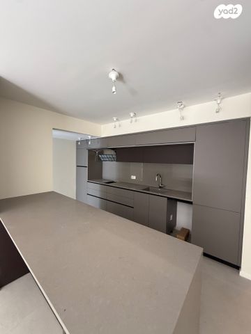 שדרות וושינגטון 29