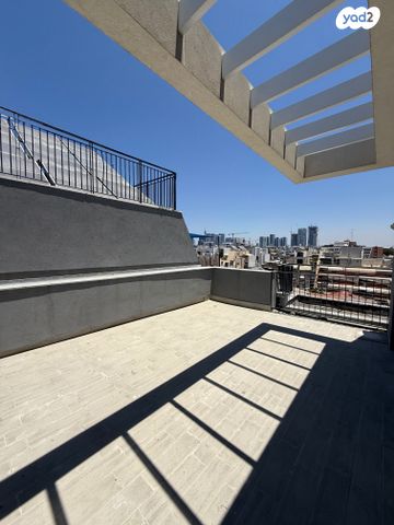 גג/ פנטהאוז, שדרות וושינגטון 29, פלורנטין, תל אביב יפו