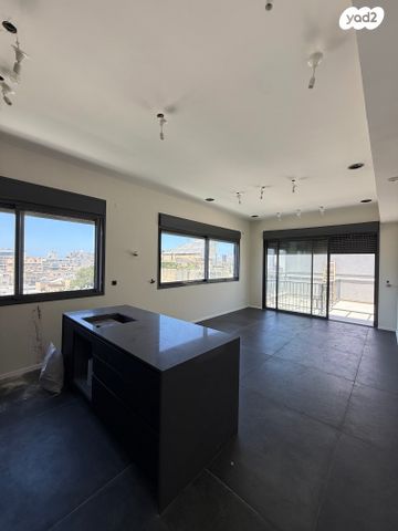 גג/ פנטהאוז, שדרות וושינגטון 29, פלורנטין, תל אביב יפו