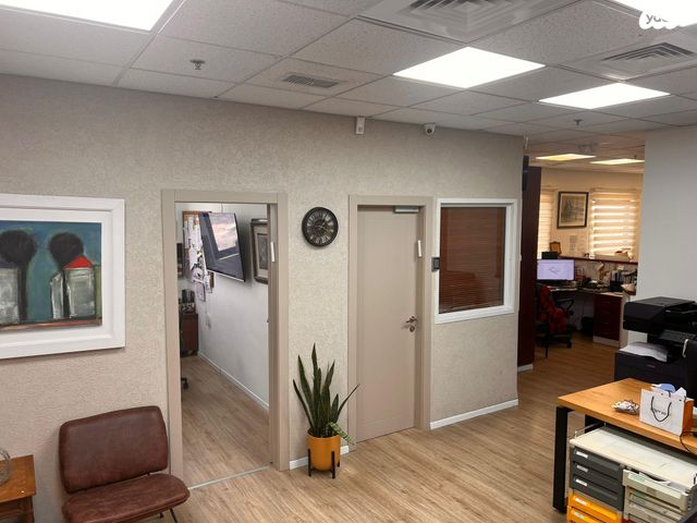 יהודה הנחתום 4