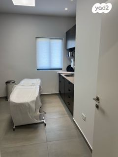 קליניקות, מודיעין מכבים רעות