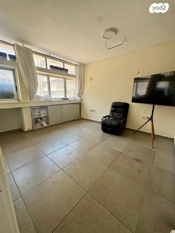 משרדים, הבונים, בורסה, רמת גן