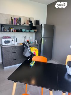 קליניקות, מודיעין מכבים רעות