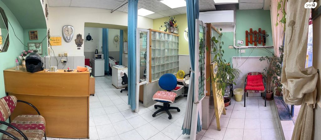 חנויות/ שטח מסחרי, יעבץ 2, ירושלים