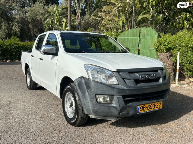 איסוזו די-מקס