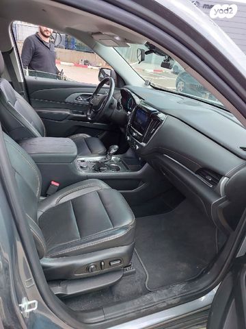 שברולט טראוורס