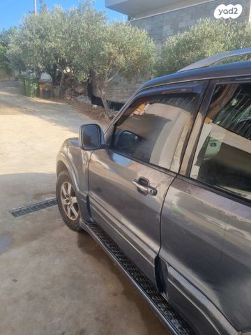 מיצובישי פג'רו