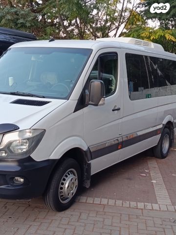 מיניבוסים ורכבי הסעות