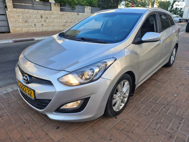 יונדאי i30