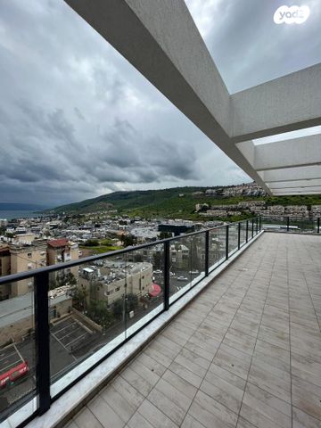 גג/ פנטהאוז, טבור הארץ 5, קרית שמואל, טבריה