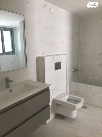 דירה, אהבת אדם 84, שרונה, כפר יונה