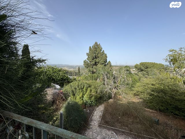 בית פרטי/ קוטג', ז'בוטינסקי 12, מושבה מרכז, זכרון יעקב