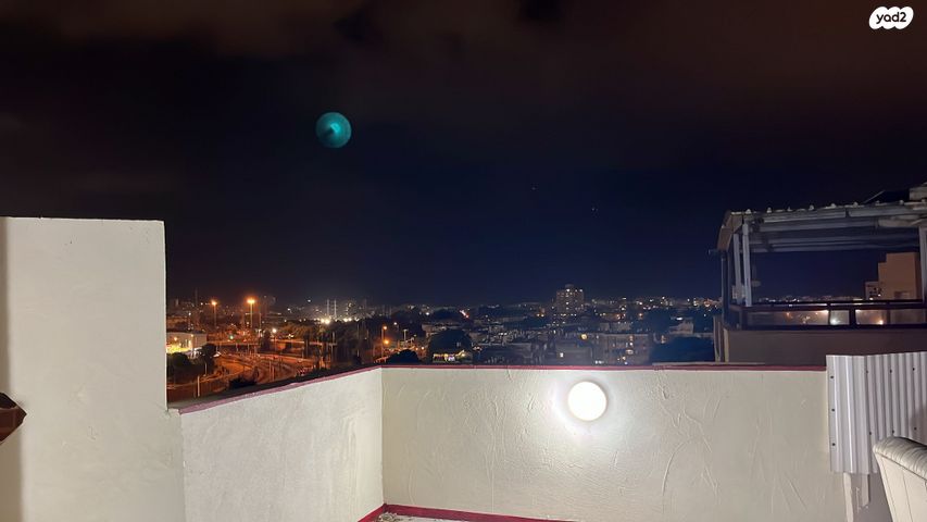 גג/ פנטהאוז, זלמן שז"ר 24, נווה עופר, תל כביר, תל אביב יפו