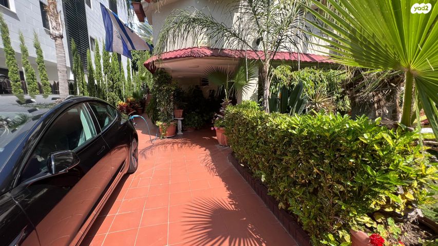 בית פרטי/ קוטג', ארלוזורוב 103, מרכז, קרית עבודה, חולון