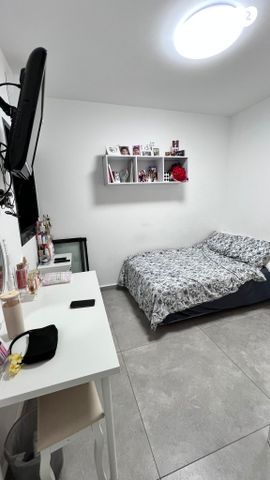 דירה, יעקב דורי, נאות שמיר, רמלה