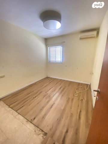 דירה, חזקיה המלך, רובע י"ג, אשדוד