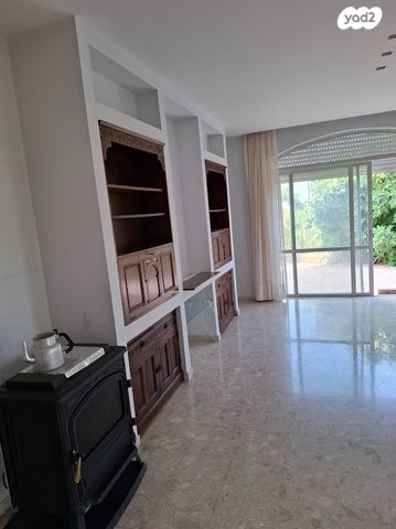 בית פרטי/ קוטג', האלה, הר אדר