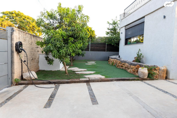 בית פרטי/ קוטג', יהוד מונוסון