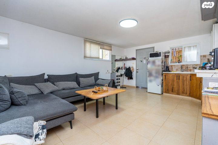 דו משפחתי, יצחק רבין 29, ניסן, חדרה