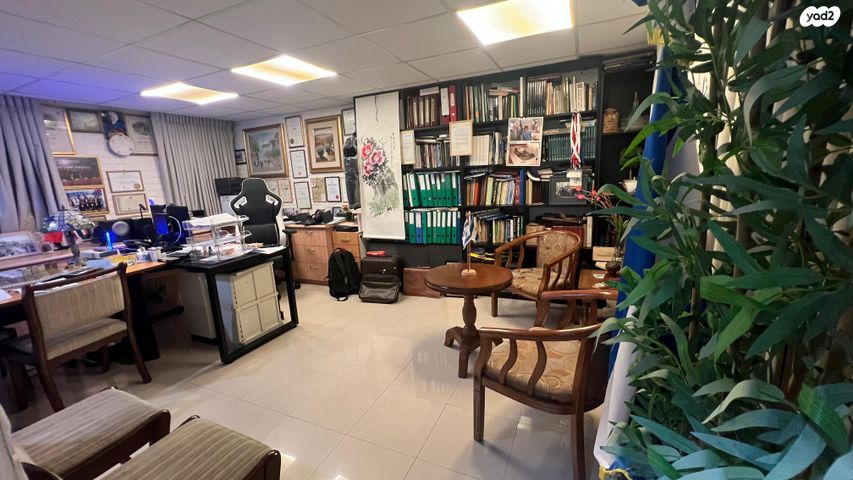 בית פרטי/ קוטג', ארלוזורוב 103, מרכז, קרית עבודה, חולון