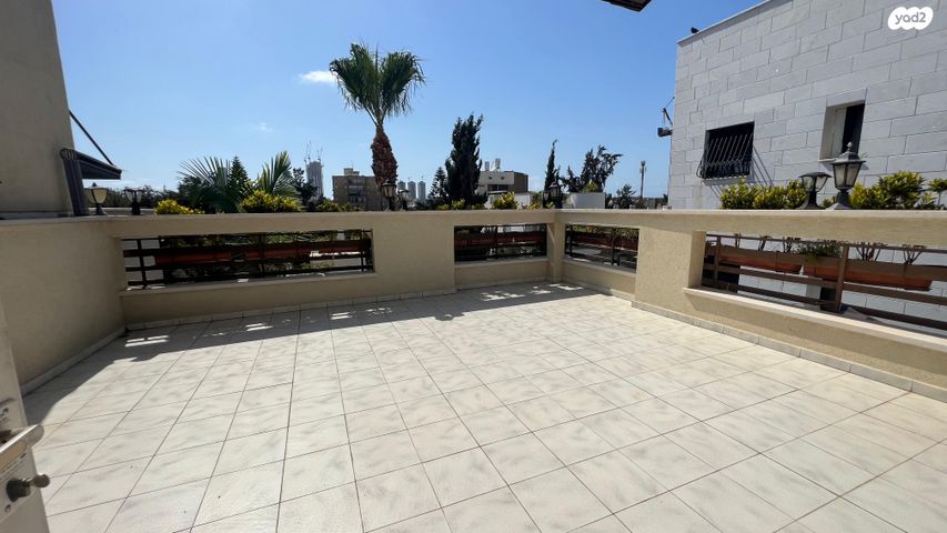 בית פרטי/ קוטג', ארלוזורוב 103, מרכז, קרית עבודה, חולון