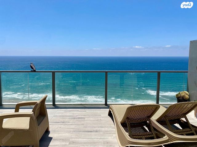 דירה, שדרות רחבעם זאבי 15, גבעת אולגה, חדרה