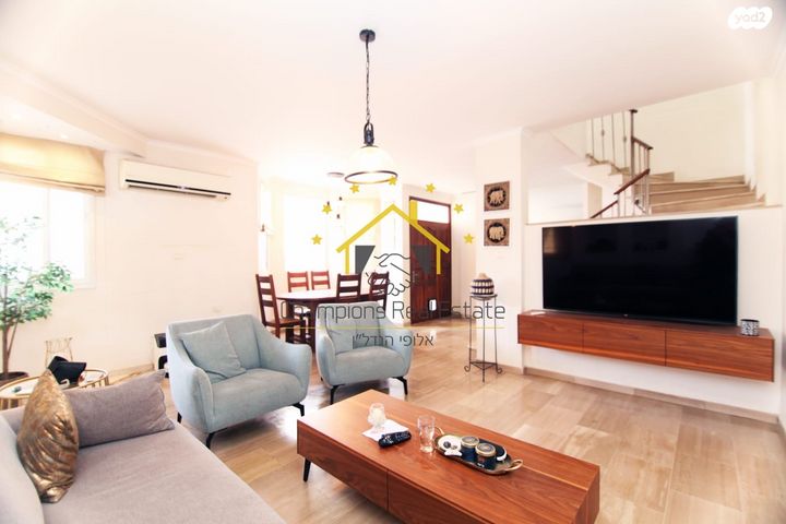 בית פרטי/ קוטג', צ.פ. חיות, נאות הרצל, נתניה