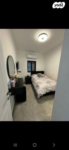 דירה, ארלוזורוב 69, עצמאות יוספטל, בת ים