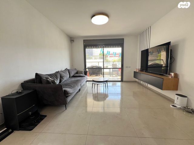 דירה, אשכולית, רמות הרכס, באר שבע