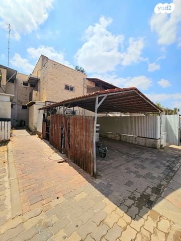 דירת גן, א. טווינה, נווה יהונתן, רמלה