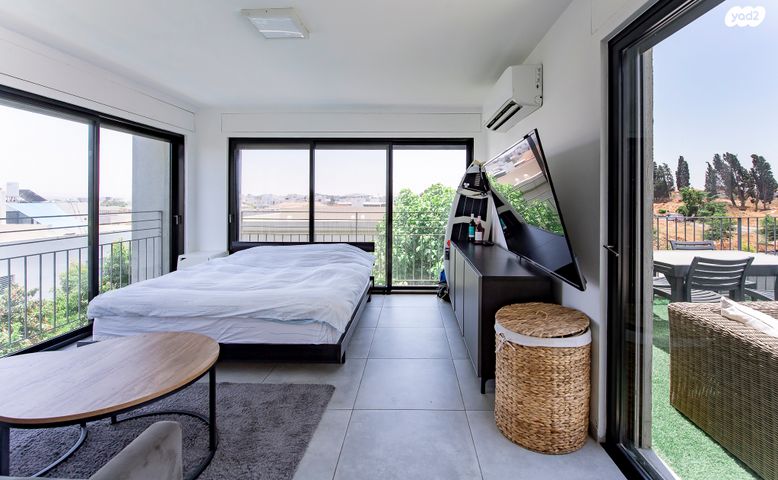 בית פרטי/ קוטג', מתחם גרינברג, הוד השרון