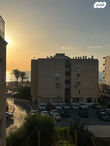 דירה, בורוכוב, עמידר, נהריה