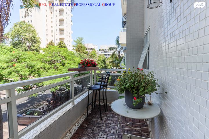 דירה, נאות אפקה ב', תל אביב יפו