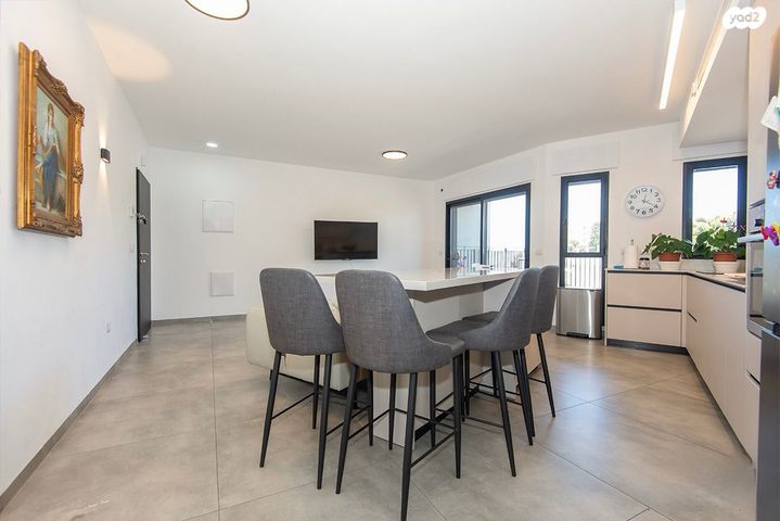 דירה, אחוזה, חיפה