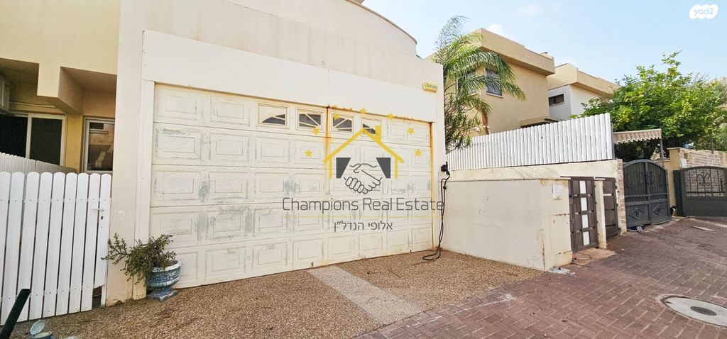 בית פרטי/ קוטג', צ.פ. חיות, נאות הרצל, נתניה